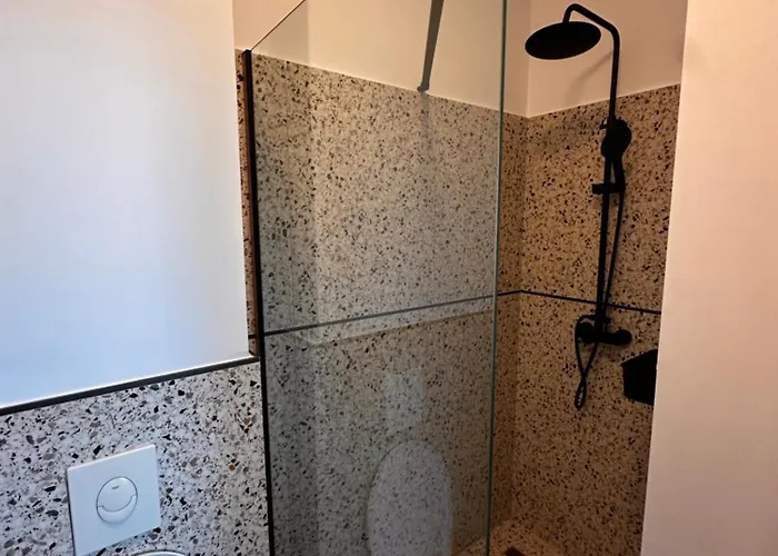 Studioul Epava Apartment